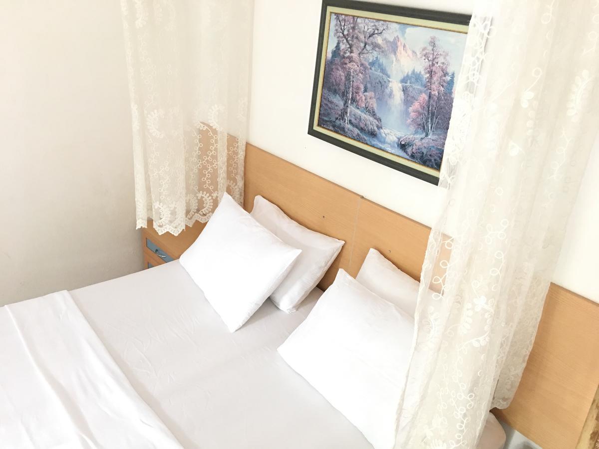 Mursel Garden Hotel Кушадасы Экстерьер фото
